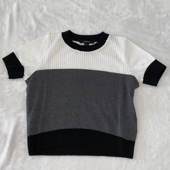 Colorblock short sleeve sweater top - Picture 1 of 3